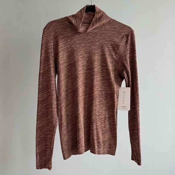 NWT Athleta Flurry Seamless Turtleneck, Rust Brown | Size Large - Picture 4 of 10